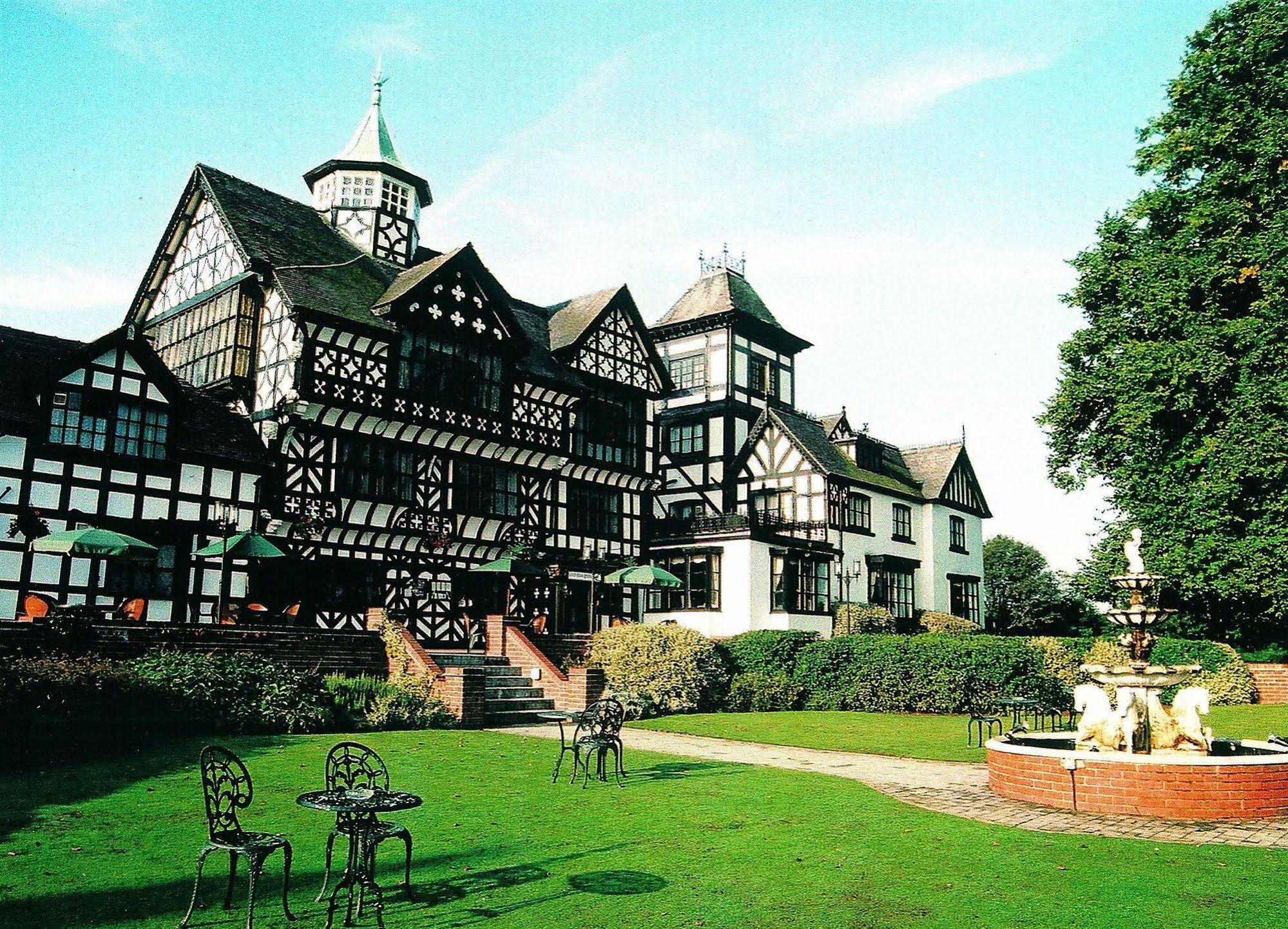 Wild Boar Hotel بيستون المظهر الخارجي الصورة